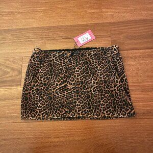 Edikted Leopard print mini skirt